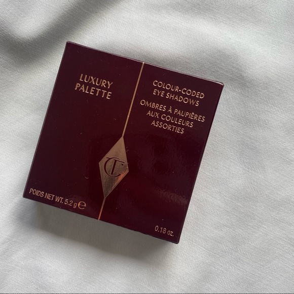 Charlotte Tilbury pillow talk eyeshadow - Picture 2 of 6